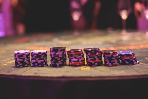 Shio Game live table with zodiac draw mechanism and multiplier display